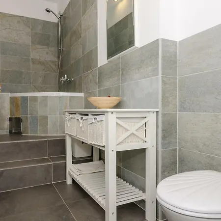 Entre Les Jardins דירה