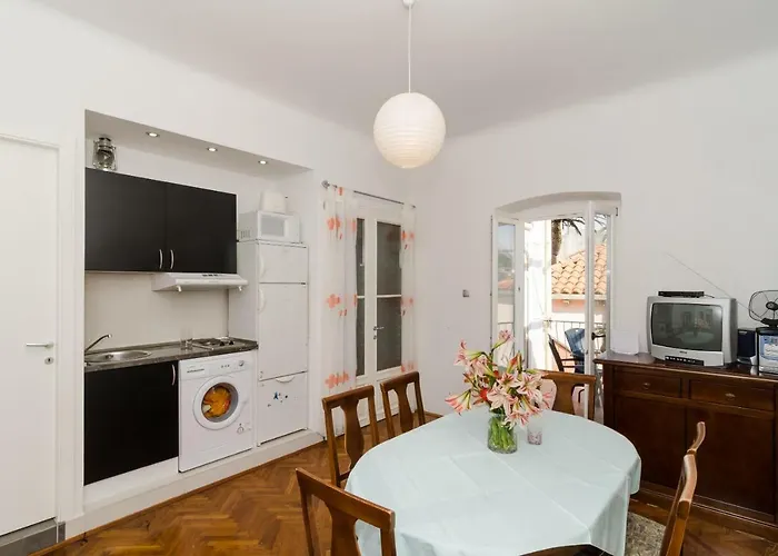 Entre Les Jardins Ντουμπρόβνικ